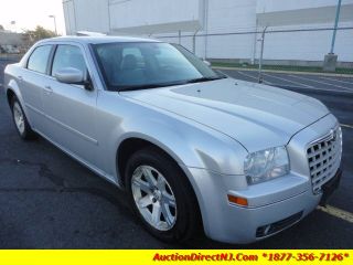 Used 2006 Chrysler 300 Touring in Jersey City, New Jersey