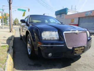 Used 2006 Chrysler 300 Touring in Newark, New Jersey