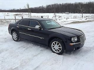 Used 2009 Chrysler 300 C in Appleton, Maine