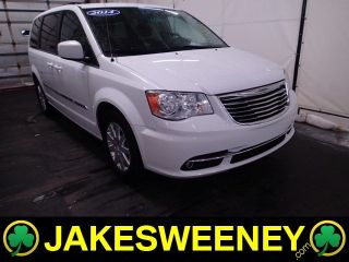 Used 2014 Chrysler Town & Country Touring in Harrison, Ohio