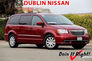 Used 2015 Chrysler Town & Country Touring in Dublin, California