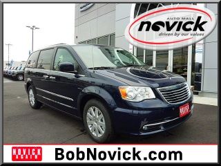 Used 2016 Chrysler Town & Country Touring in Bridgeton, New Jersey