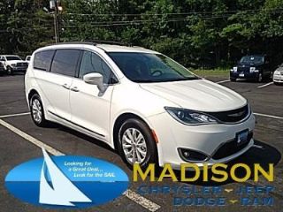 Used 2017 Chrysler Pacifica Touring-L in Madison, Connecticut