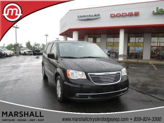 Used 2014 Chrysler Town & Country Touring in Crittenden, Kentucky