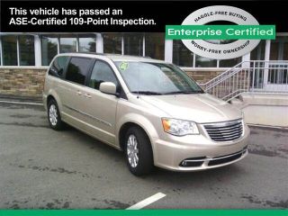 Used 2014 Chrysler Town & Country Touring in Philadelphia, Pennsylvania