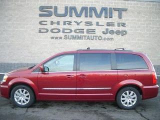 Used 2016 Chrysler Town & Country Touring in Fond Du Lac, Wisconsin