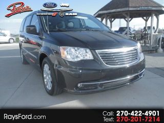 Used 2016 Chrysler Town & Country Touring in Jericho, New York