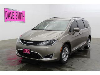 Used 2017 Chrysler Pacifica Touring-L in Kellogg, Idaho