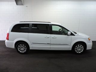 Used 2016 Chrysler Town & Country Touring in Orlando, Florida