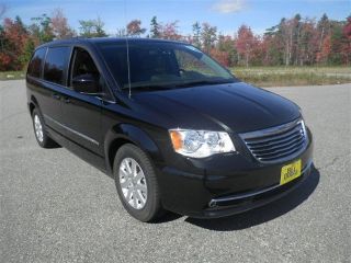 Used 2016 Chrysler Town & Country Touring in Westbrook, Maine