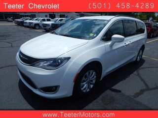 Used 2017 Chrysler Pacifica Touring in Malvern, Arkansas