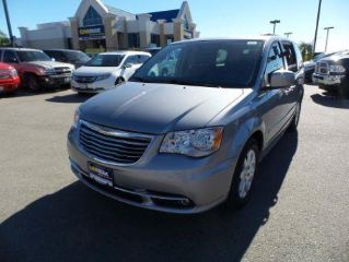 Used 2014 Chrysler Town & Country Touring in Riverside, California