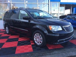 Used 2015 Chrysler Town & Country Touring in Renton, Washington