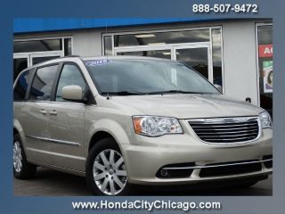 Used 2015 Chrysler Town & Country Touring in Chicago, Illinois