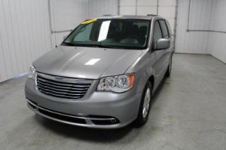 Used 2016 Chrysler Town & Country Touring in Uniontown, Pennsylvania