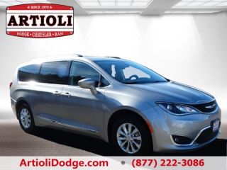 Used 2017 Chrysler Pacifica Touring-L in Enfield, Connecticut
