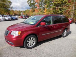 Used 2014 Chrysler Town & Country Touring in Berwick, Maine
