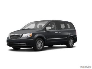 Used 2014 Chrysler Town & Country Touring in Mentor, Ohio