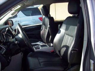 Used 2014 Chrysler Town & Country Touring in Santa Rosa, California