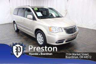 Used 2015 Chrysler Town & Country Touring in Boardman, Ohio