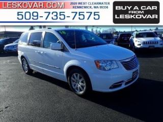 Used 2016 Chrysler Town & Country Touring in Kennewick, Washington