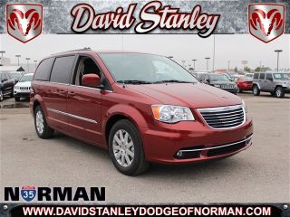 Used 2014 Chrysler Town & Country Touring in Norman, Oklahoma