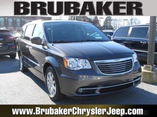 Used 2016 Chrysler Town & Country Touring in Allentown, Pennsylvania