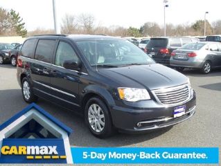 Used 2014 Chrysler Town & Country Touring in Newark, Delaware
