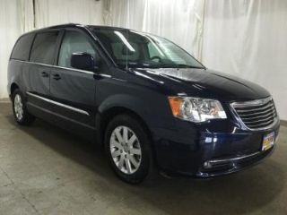 Used 2014 Chrysler Town & Country Touring in North Canton, Ohio