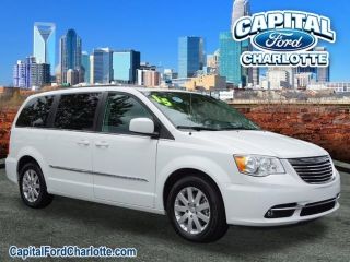 Used 2015 Chrysler Town & Country Touring in Charlotte, North Carolina