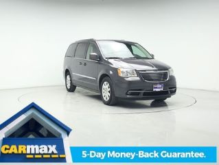 Used 2016 Chrysler Town & Country Touring in Amityville, New York