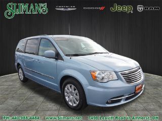 Used 2016 Chrysler Town & Country Touring in Amherst, Ohio