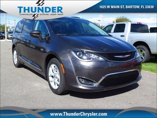 Used 2017 Chrysler Pacifica Touring-L in Bartow, Florida