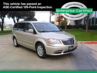 Used 2015 Chrysler Town & Country Touring in Plano, Texas