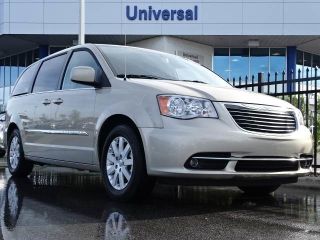 Used 2015 Chrysler Town & Country Touring in Orlando, Florida