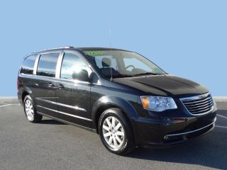 Used 2016 Chrysler Town & Country Touring in Jacksonville, North Carolina