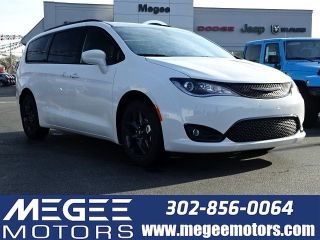 Used 2018 Chrysler Pacifica Touring-L in Georgetown, Delaware