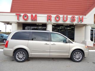 Used 2013 Chrysler Town & Country Touring in Westfield, Indiana