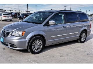 Used 2015 Chrysler Town & Country Touring in Odessa, Texas