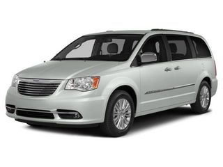 Used 2016 Chrysler Town & Country Touring in Brunswick, Ohio
