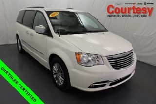 Used 2013 Chrysler Town & Country Touring in Grand Rapids, Michigan