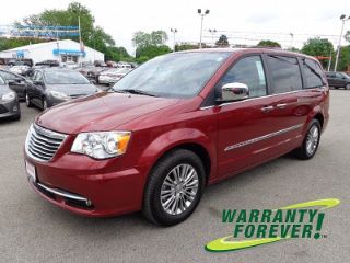 Used 2013 Chrysler Town & Country Touring in Champaign, Illinois