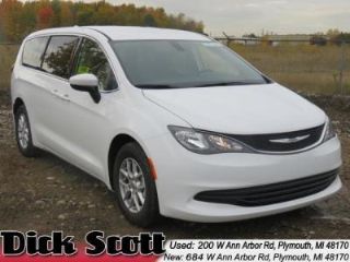 Used 2017 Chrysler Pacifica LX in Plymouth, Michigan