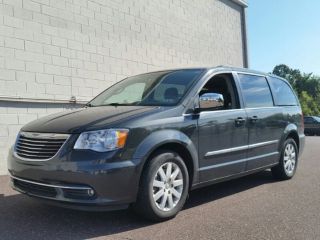 Used 2012 Chrysler Town & Country Touring in Pottstown, Pennsylvania