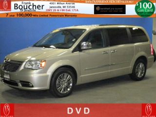 Used 2014 Chrysler Town & Country Touring in Janesville, Wisconsin