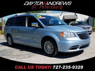 Used 2016 Chrysler Town & Country Touring in Saint Petersburg, Florida