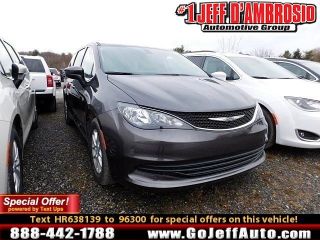 Used 2017 Chrysler Pacifica LX in Downingtown, Pennsylvania