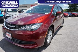 Used 2017 Chrysler Pacifica Touring in Gaithersburg, Maryland