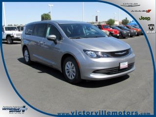 Used 2017 Chrysler Pacifica Touring in Victorville, California