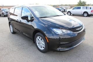 Used 2017 Chrysler Pacifica Touring in Paris, Texas